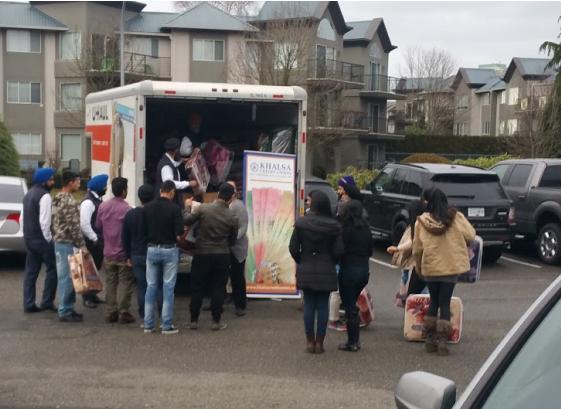 feeding the homeless 561 x 408.jpg